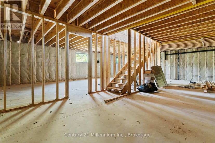 101 Ugovsek Crescent — photo 25 of 40