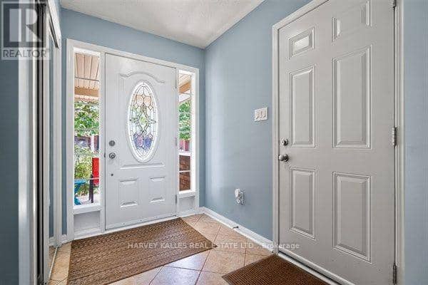 745 Challinor Terrace, Milton, photo 5