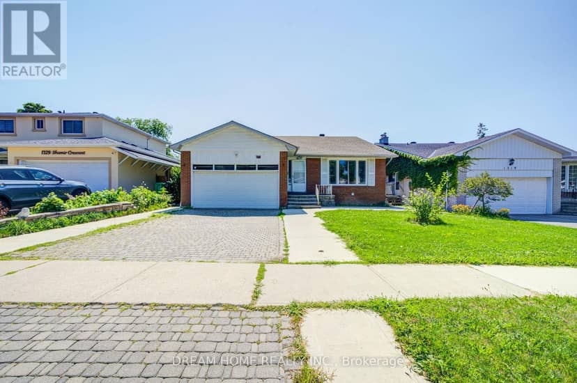 1323 Shamir Crescent — photo 1 of 40