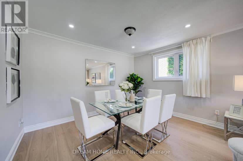 1323 Shamir Crescent — photo 10 of 40