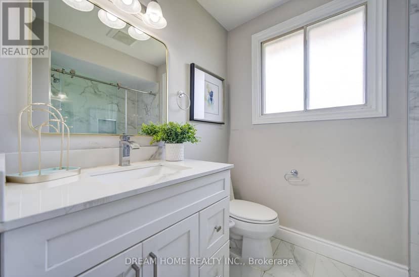 1323 Shamir Crescent — photo 18 of 40