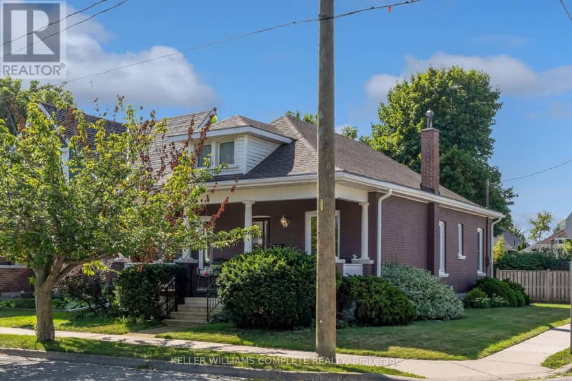 50 Strathcona Avenue — photo 2 of 32