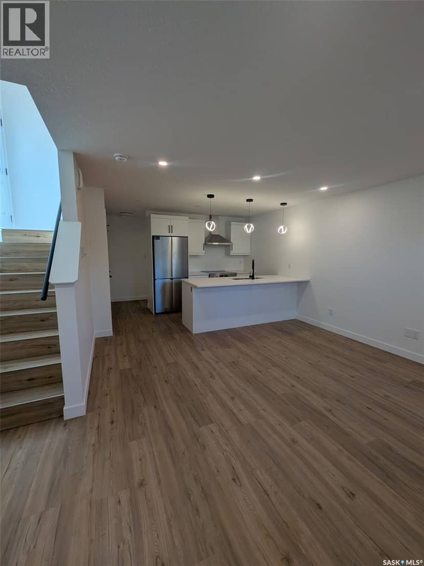 2460 Lindsay STREET — photo 28 of 29