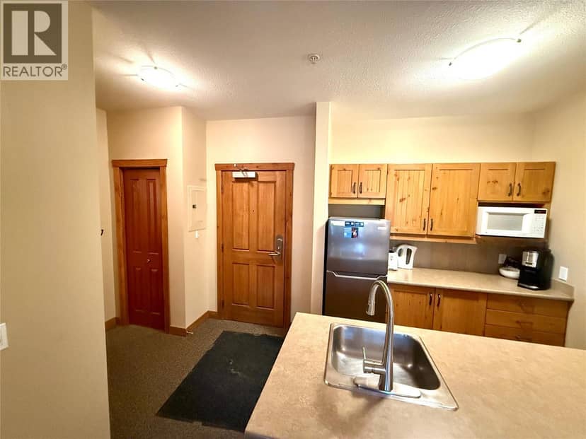 2090 SUMMIT Drive Unit# 106, Panorama, photo 2