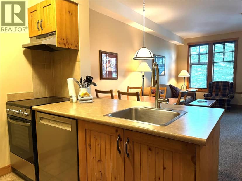 2090 SUMMIT Drive Unit# 106, Panorama, photo 8