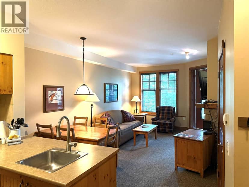 2090 SUMMIT Drive Unit# 106, Panorama, photo 4