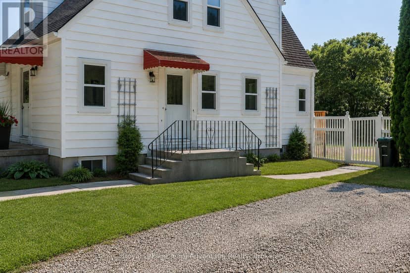 9 Houden Street — photo 2 of 38