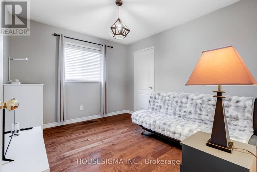1475 Ravensmoor Crescent — photo 20 of 32