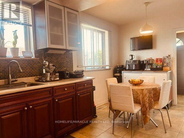 58 Telco Crescent — photo 11 of 40