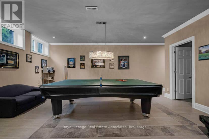 46 Scott Street — photo 26 of 40