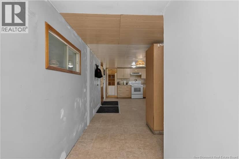 460 Middlesex — photo 14 of 39
