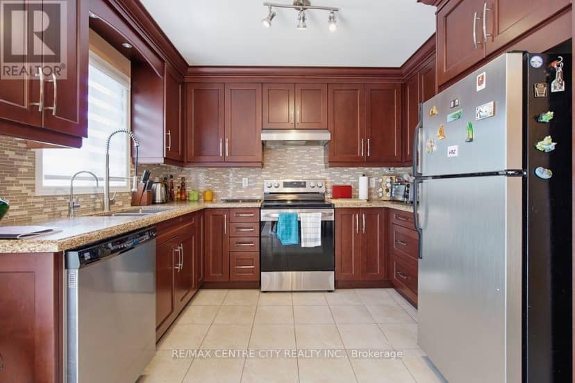 825 Railton Avenue — photo 16 of 40