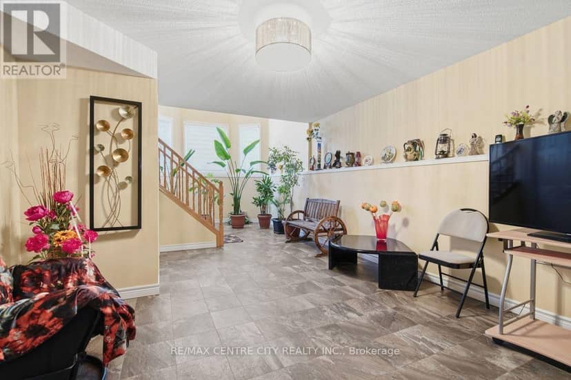 825 Railton Avenue — photo 30 of 40