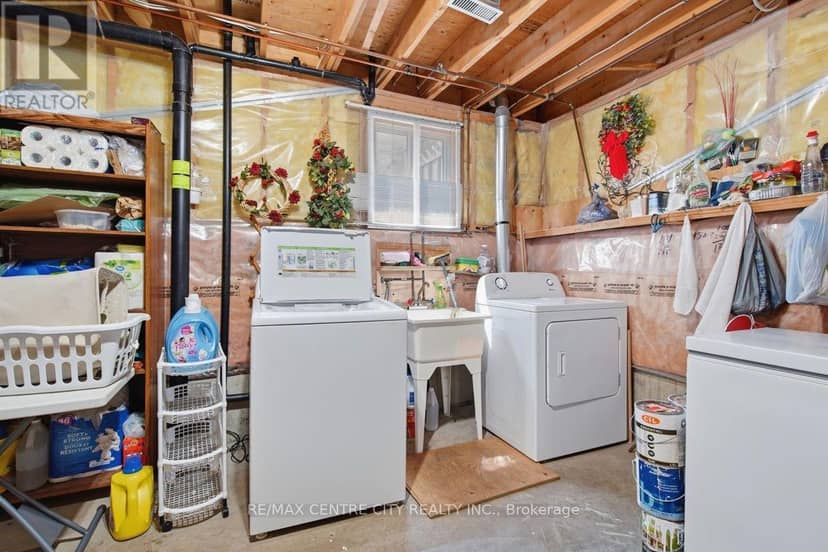 825 Railton Avenue — photo 38 of 40