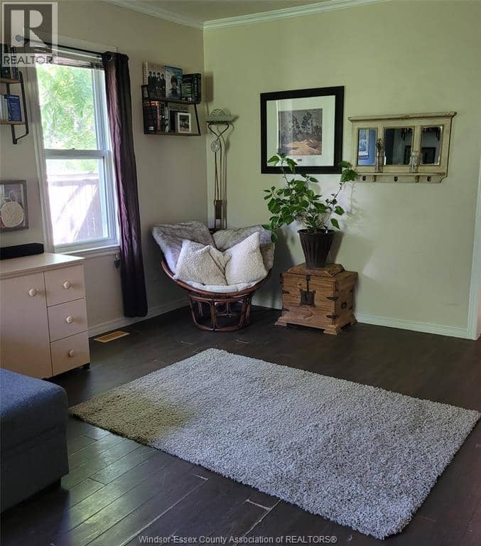 49 Kennedy — photo 4 of 18