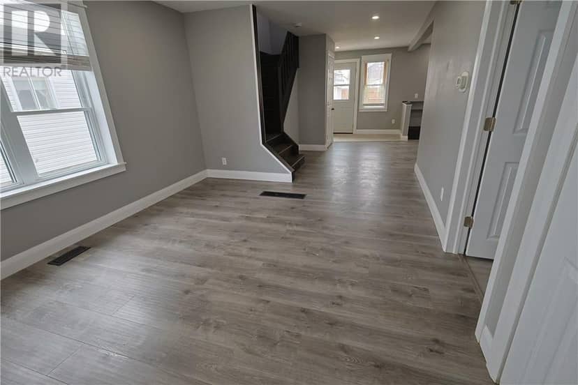 177 St. George Street — photo 17 of 40