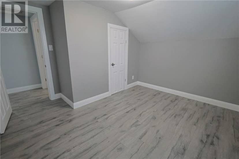 177 St. George Street — photo 33 of 40