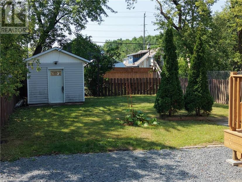 177 St. George Street — photo 6 of 40