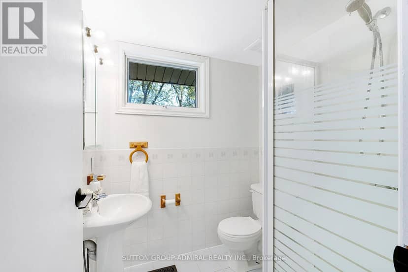 2232 Lakeshore Drive — photo 24 of 40