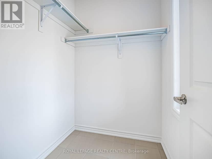 343 Russell Street — photo 18 of 40
