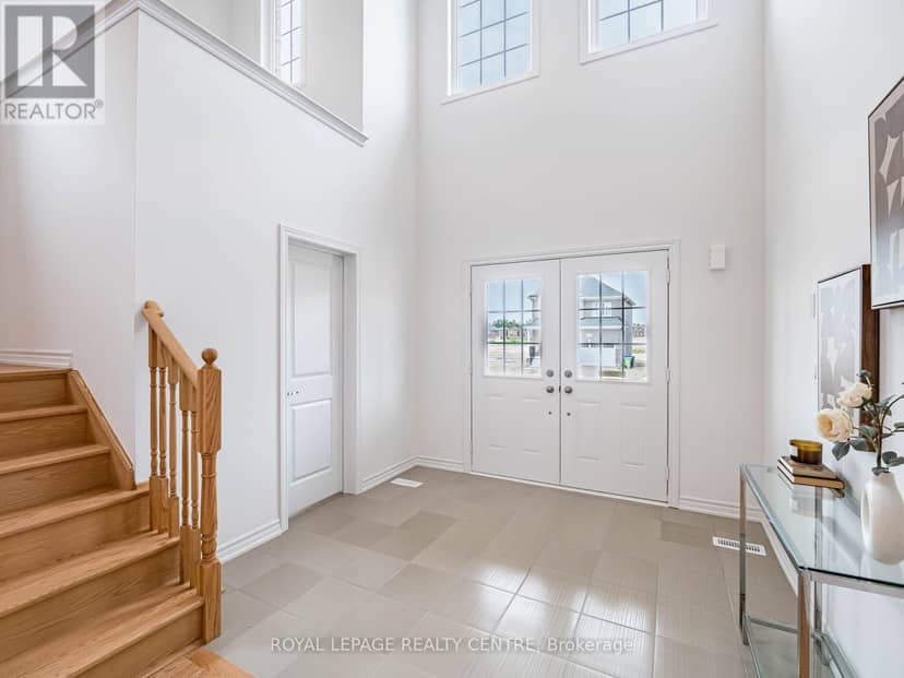 343 Russell Street — photo 2 of 40