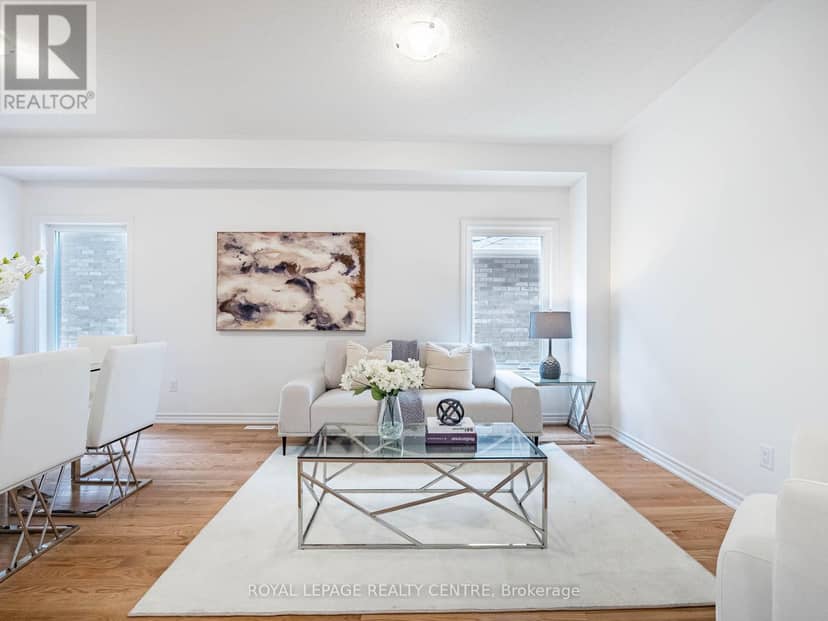 343 Russell Street — photo 5 of 40