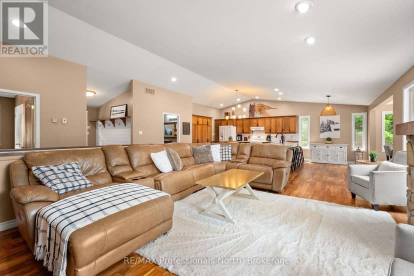 1044 Elk Drive — photo 16 of 40