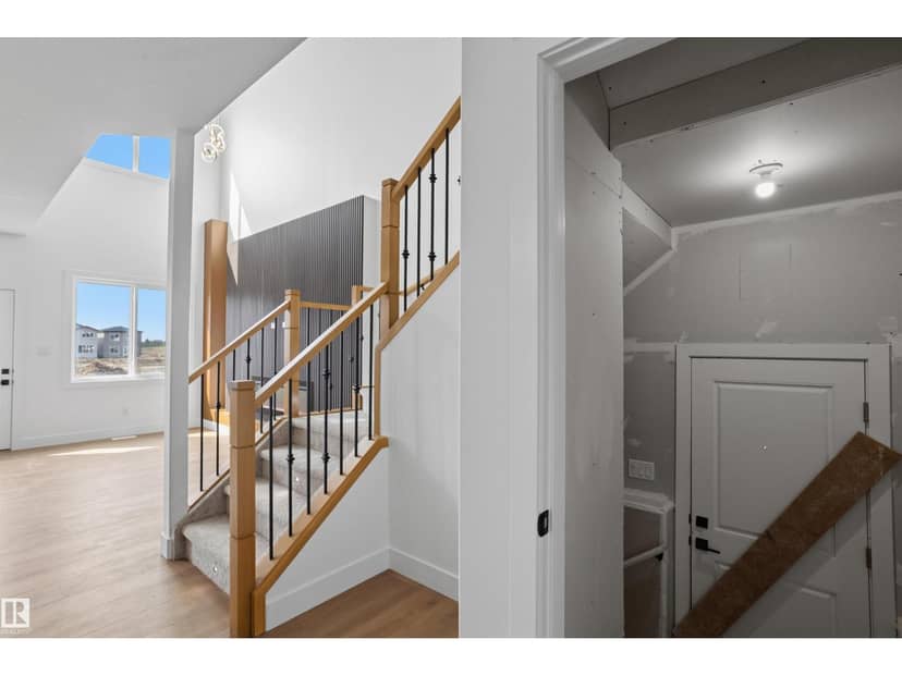 723 158 AV NE — photo 23 of 40