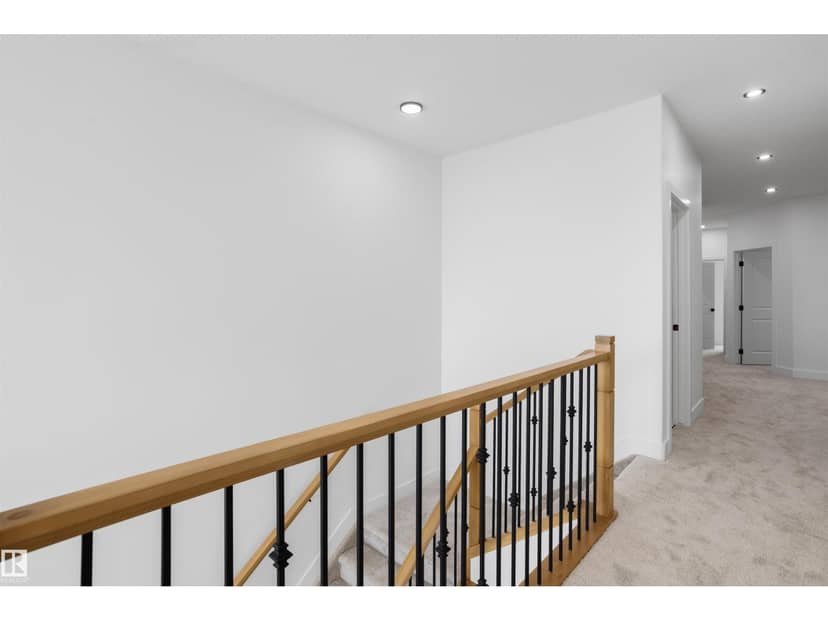 723 158 AV NE — photo 31 of 40