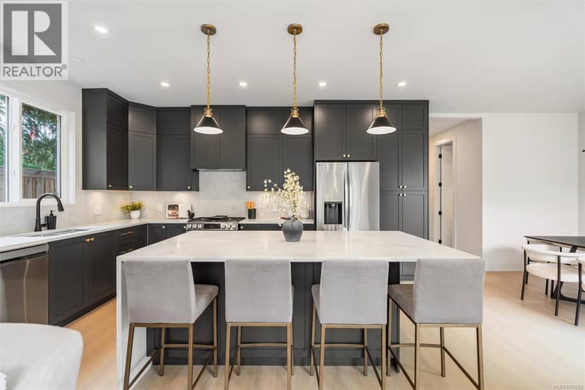 650 Wisteria Ridge, Langford