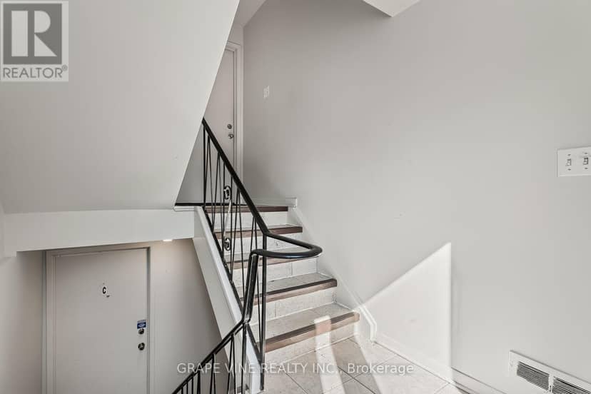 898 Watson Avenue — photo 10 of 40
