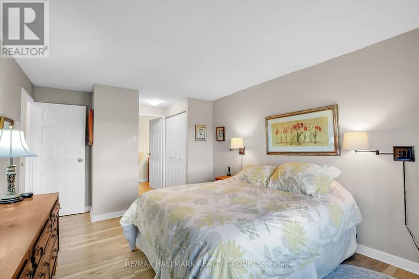 906 - 960 Teron Road — photo 14 of 25