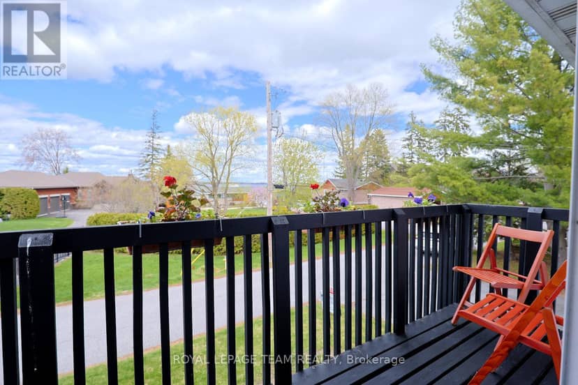 136 James Cummings Avenue — photo 13 of 40