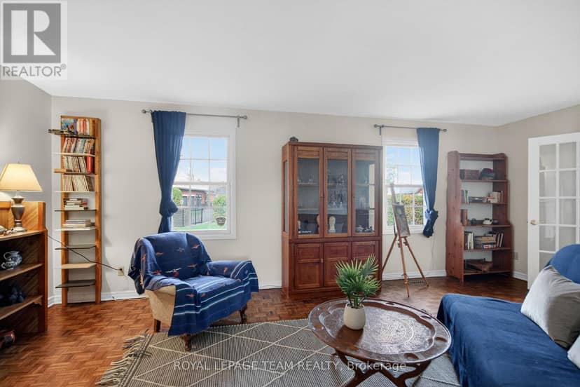 136 James Cummings Avenue — photo 33 of 40