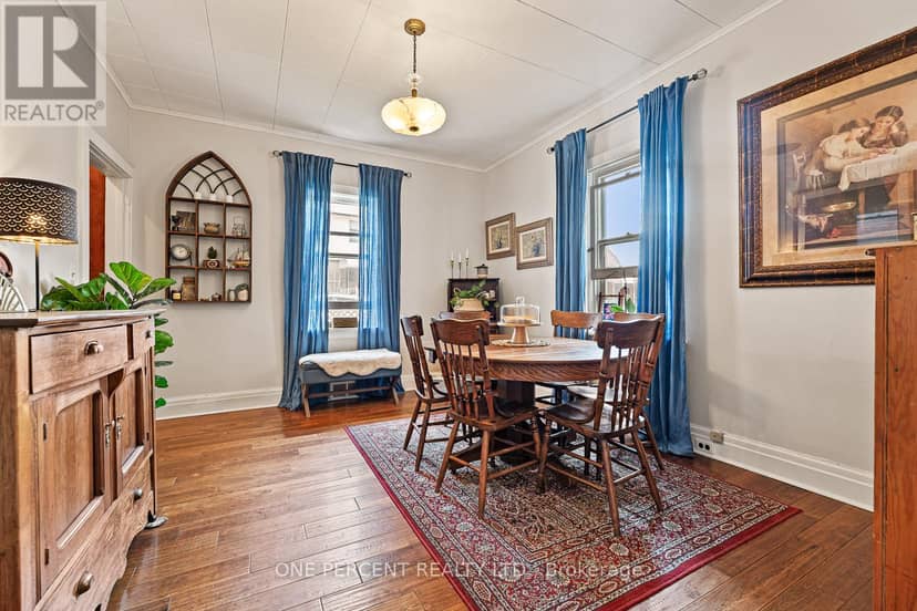 3 Bird Avenue — photo 10 of 40