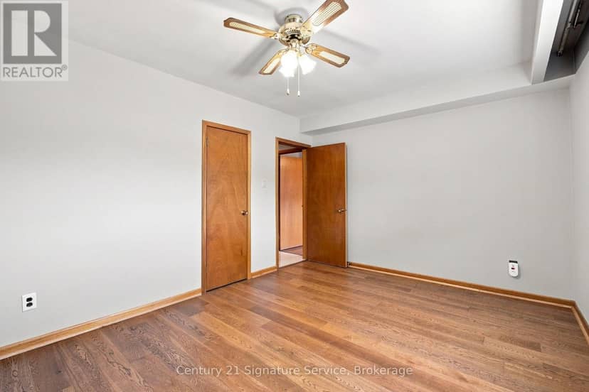 524 Silverthorn Avenue — photo 20 of 40