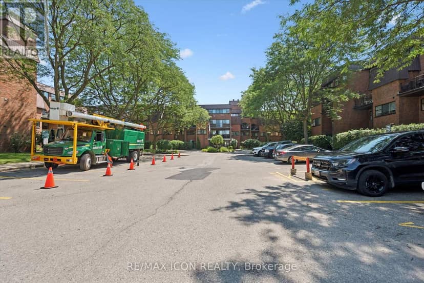 329 - 36 Hayhurst Road — photo 2 of 26