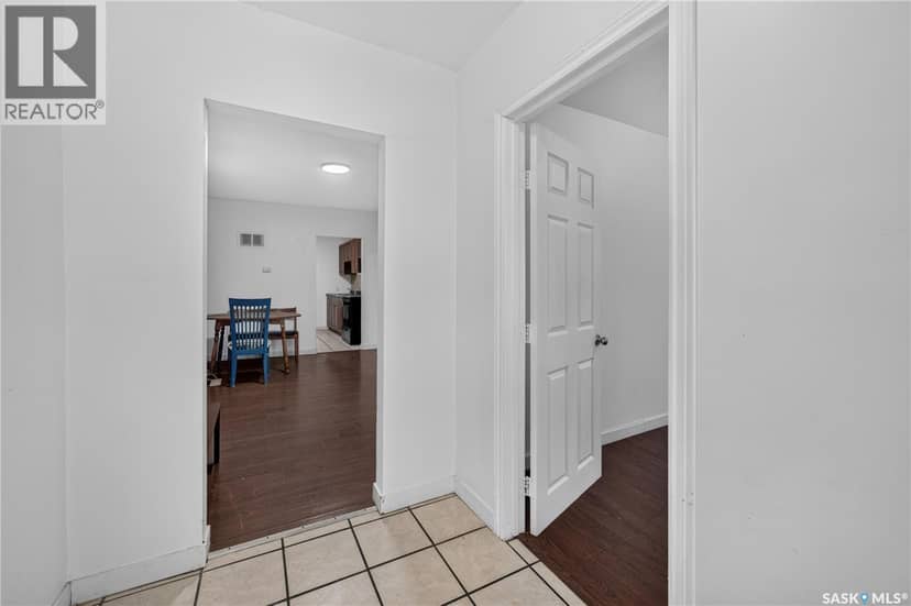 1812 Ottawa STREET, Regina, photo 2