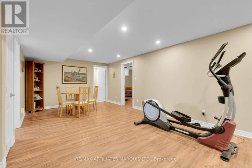 6662 Sutherland Avenue — photo 31 of 40