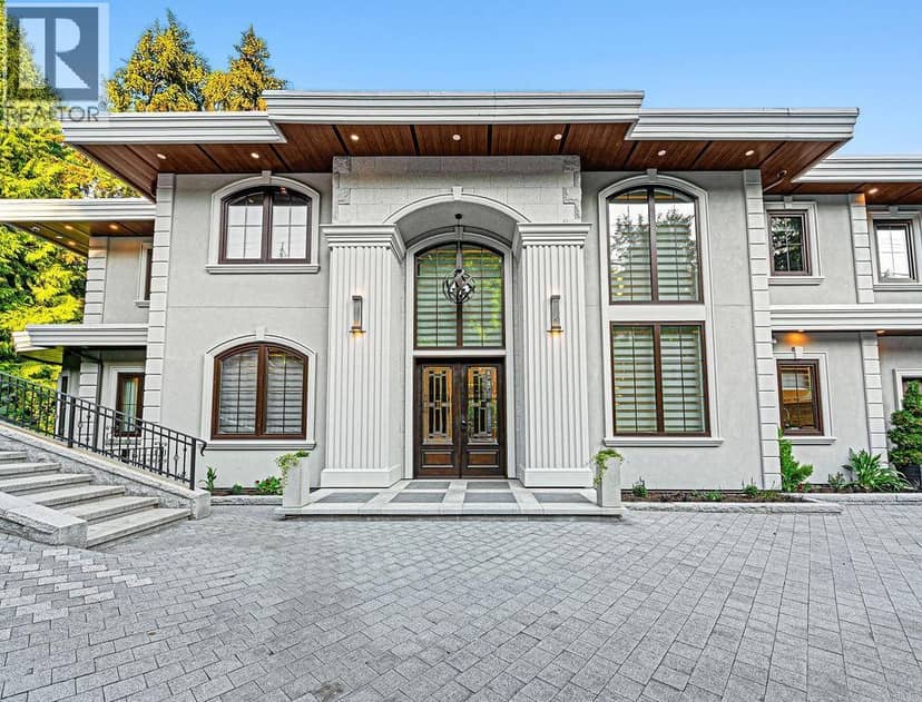 558 GLENROSS ROAD, West Vancouver