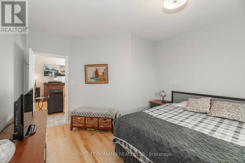 25 Bedell Crescent — photo 22 of 40