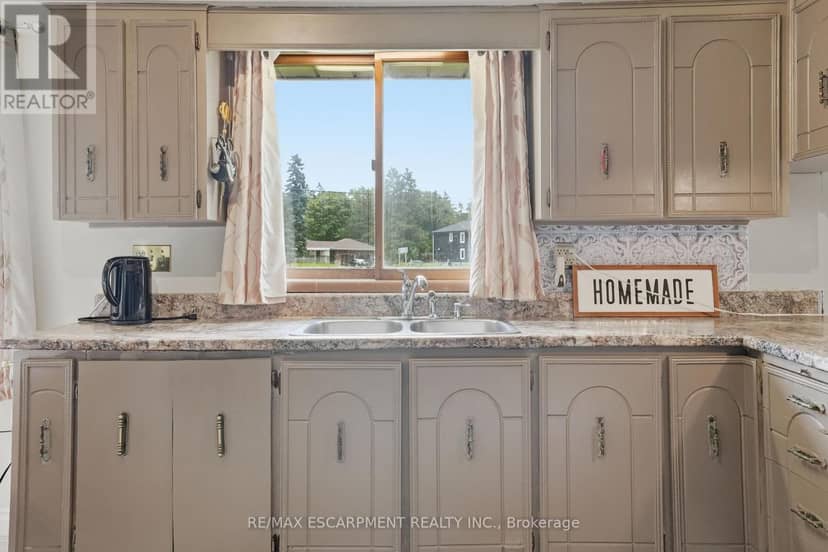 1408 Edgewood Road — photo 12 of 40