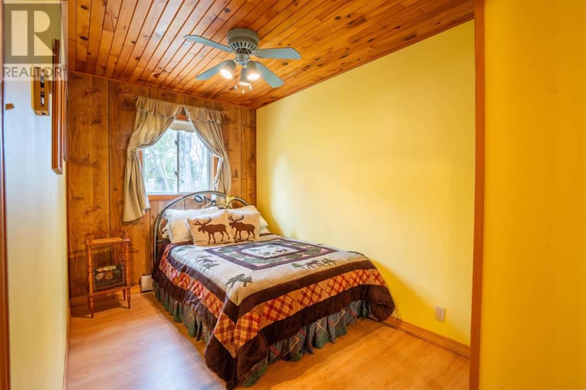 98 Whispering Pines RD — photo 15 of 40