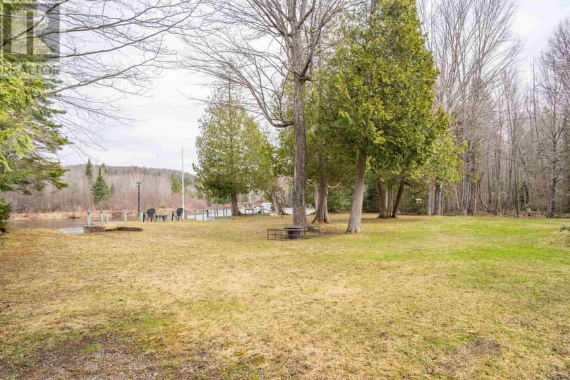 98 Whispering Pines RD — photo 33 of 40