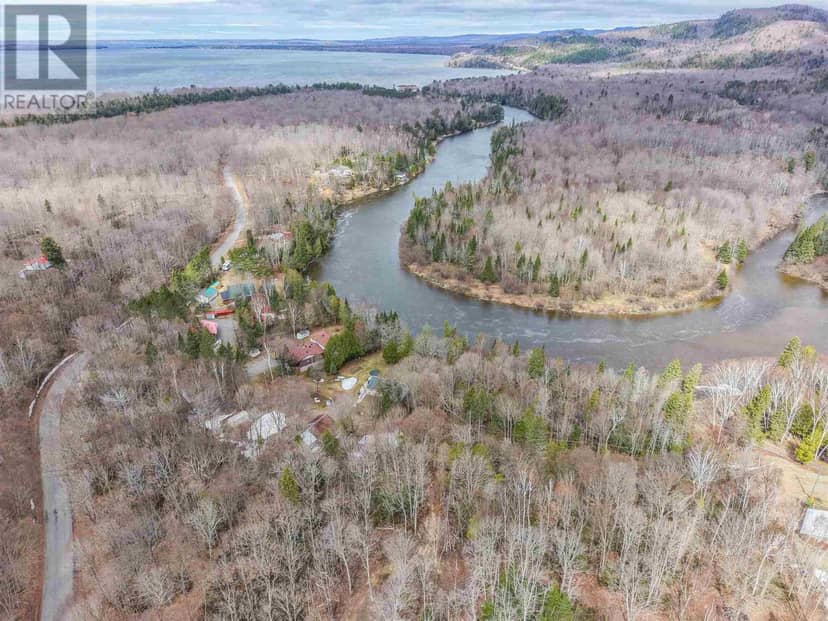 98 Whispering Pines RD — photo 37 of 40