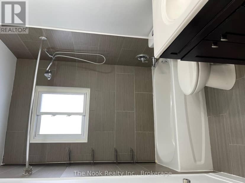 1321 Cedar Street — photo 5 of 35
