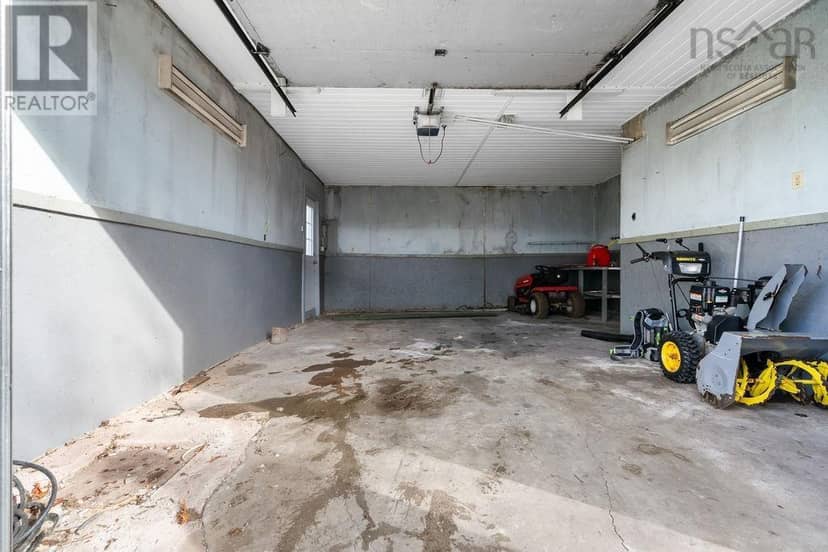 Lot Water Street — photo 15 of 22