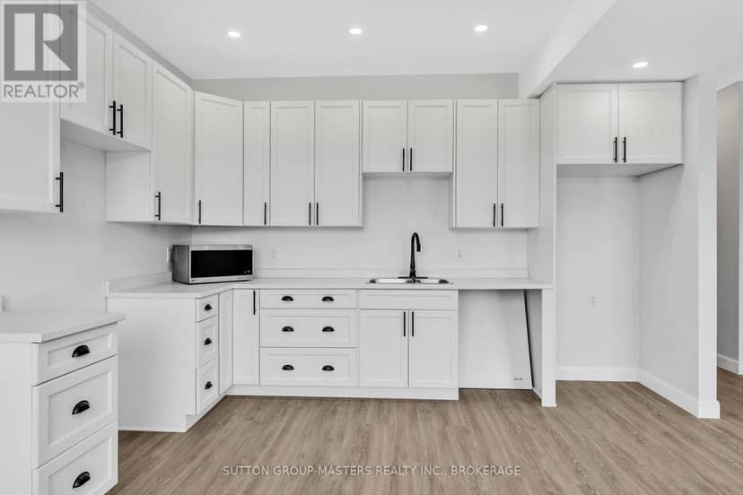 B - 108 Main Street — photo 12 of 40