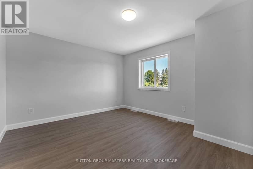B - 108 Main Street — photo 16 of 40