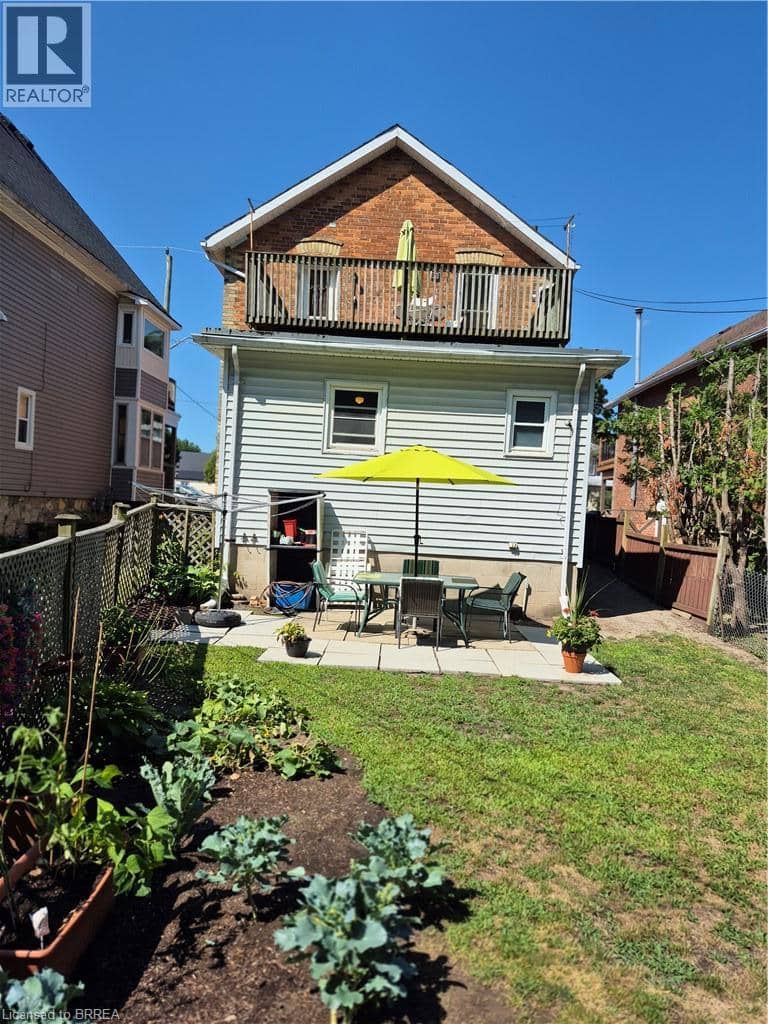 97 COLBORNE Street S — photo 6 of 40